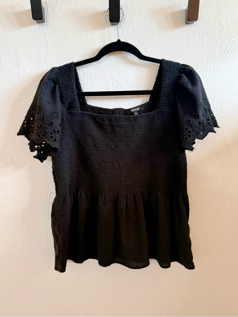 Madewell Lucie Smocked Eyelet Top, Black, L